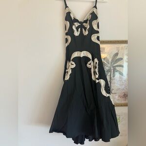 Betsey Johnson Black and Cream V Back and bow accented Evening Gown 🎀